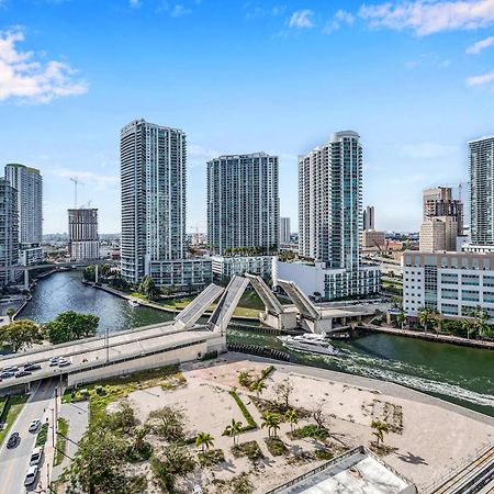 Iconic 2 Bedroom Loft Brickell-Stunning Views Miami Exterior photo