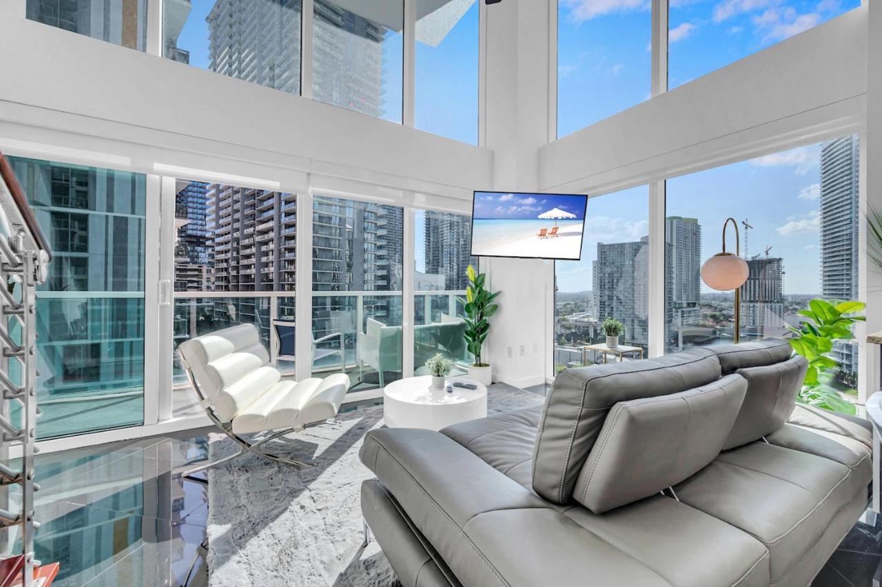 Iconic 2 Bedroom Loft Brickell-Stunning Views Miami Exterior photo