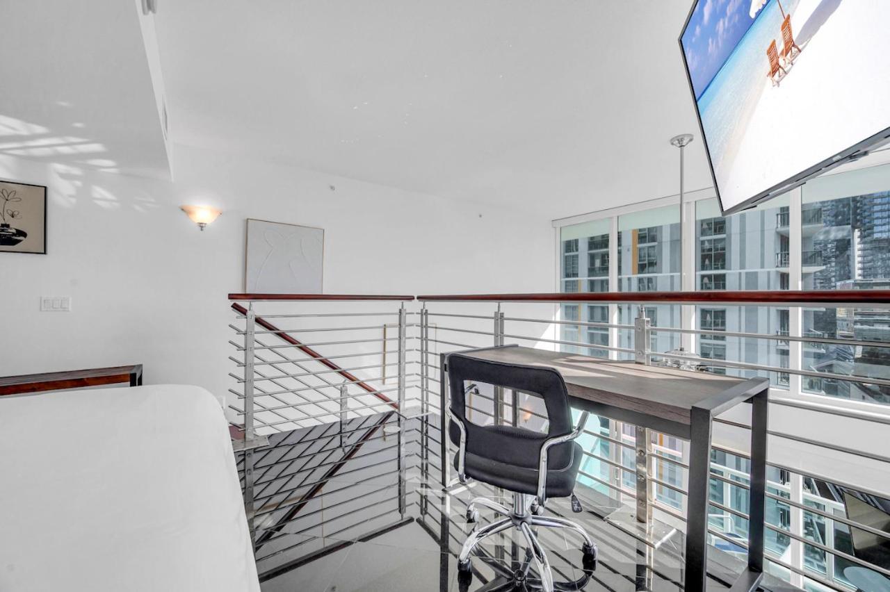 Iconic 2 Bedroom Loft Brickell-Stunning Views Miami Exterior photo