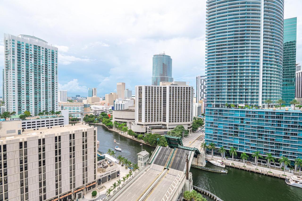 Iconic 2 Bedroom Loft Brickell-Stunning Views Miami Exterior photo