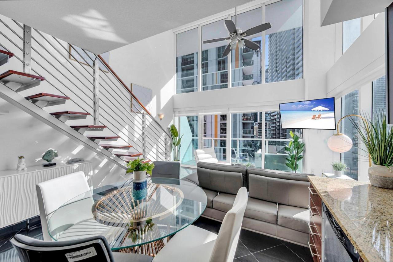 Iconic 2 Bedroom Loft Brickell-Stunning Views Miami Exterior photo